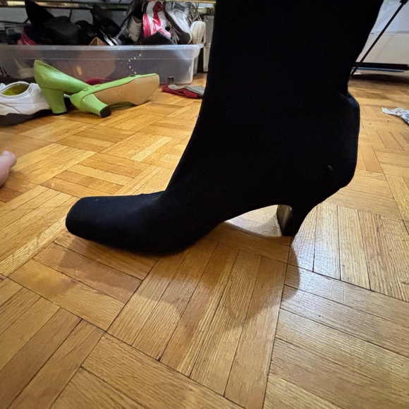 THE PERFECT STRETCH KNEE HIGH BOOT SQUARE TOE - Picture 2 of 13